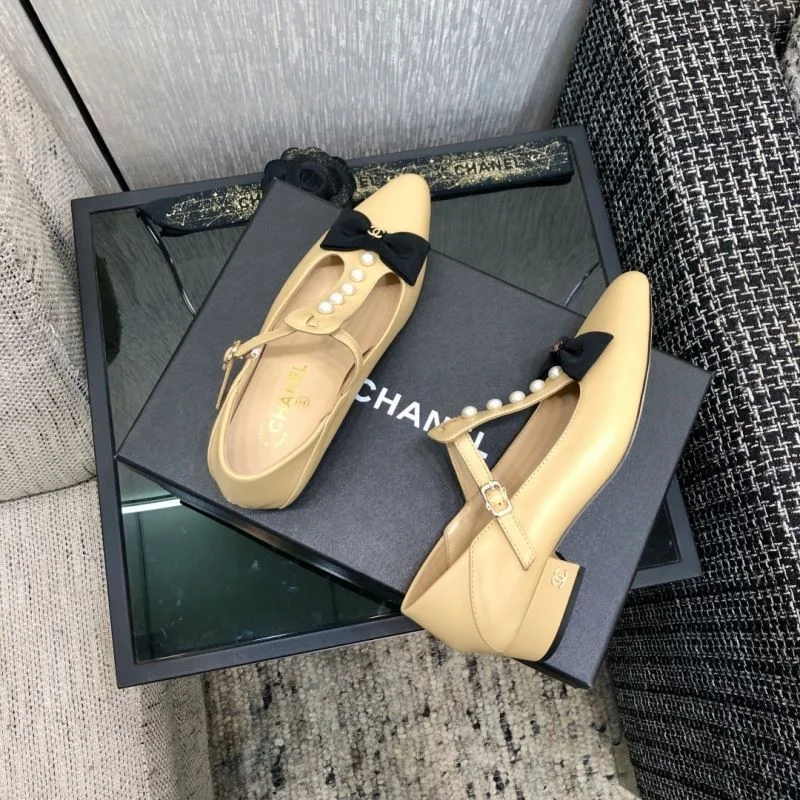 Chanel Business Shoes Trendsetting 18409
