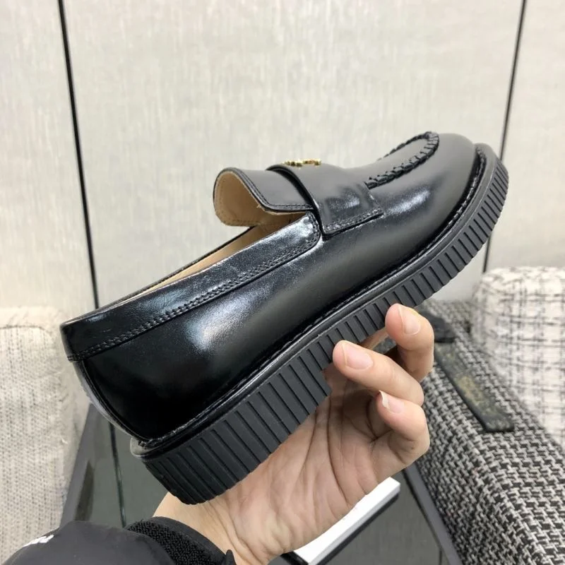 WeatherProof Chanel Business Shoes 18398