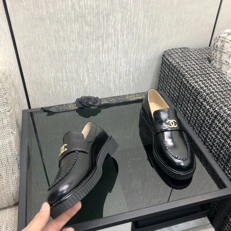 WeatherProof Chanel Business Shoes 18398