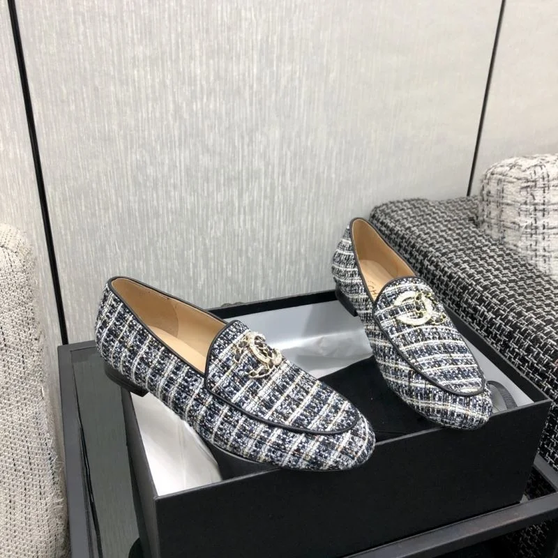 StreetReady Chanel Business Shoes 18340