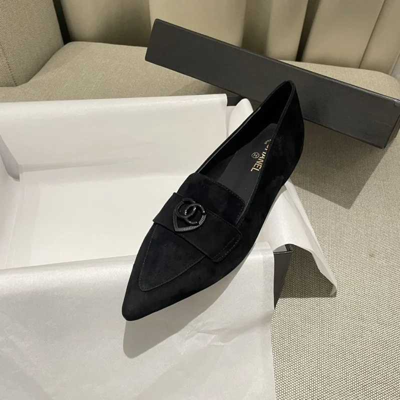 UrbanChic Chanel Business Shoes 18330