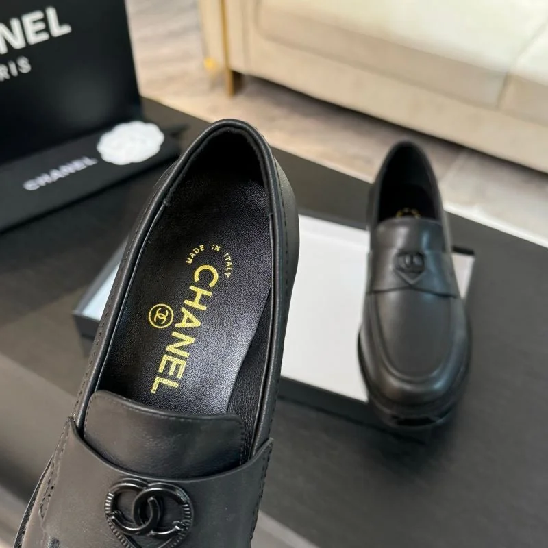 Chanel Business Shoes SmoothTexture 18329