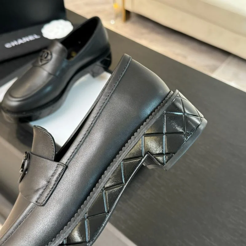 Chanel Business Shoes SmoothTexture 18329