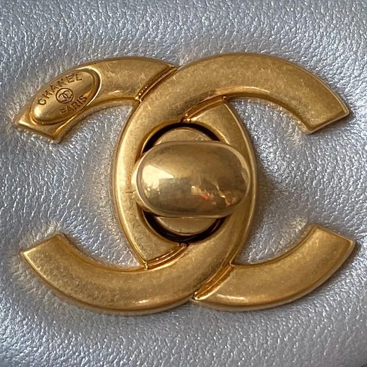 Elegant Chanel CF Series Bags 54108