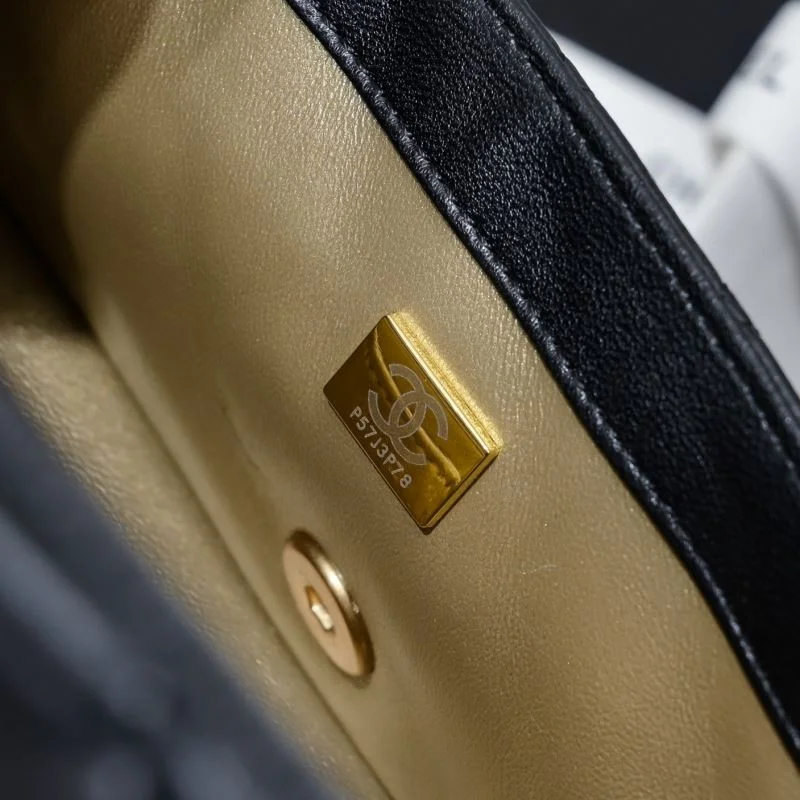 Chanel CF Series Bags RelaxedFit 37590