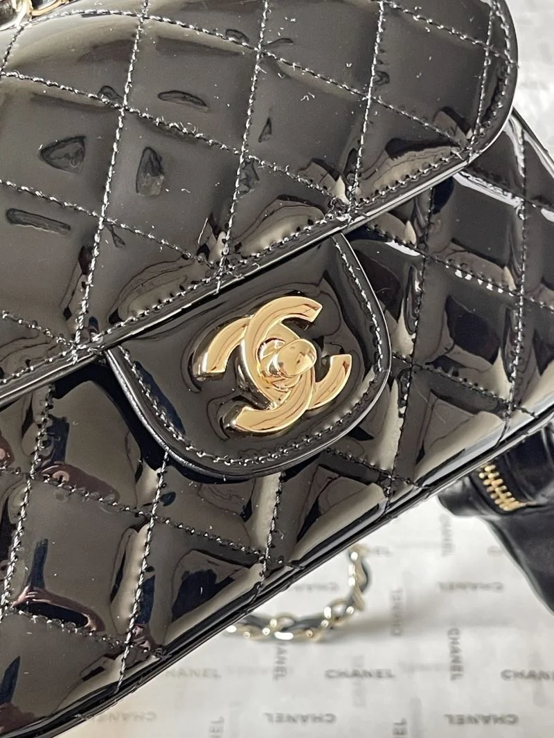 Trendsetting Chanel CF Series Bags 55382