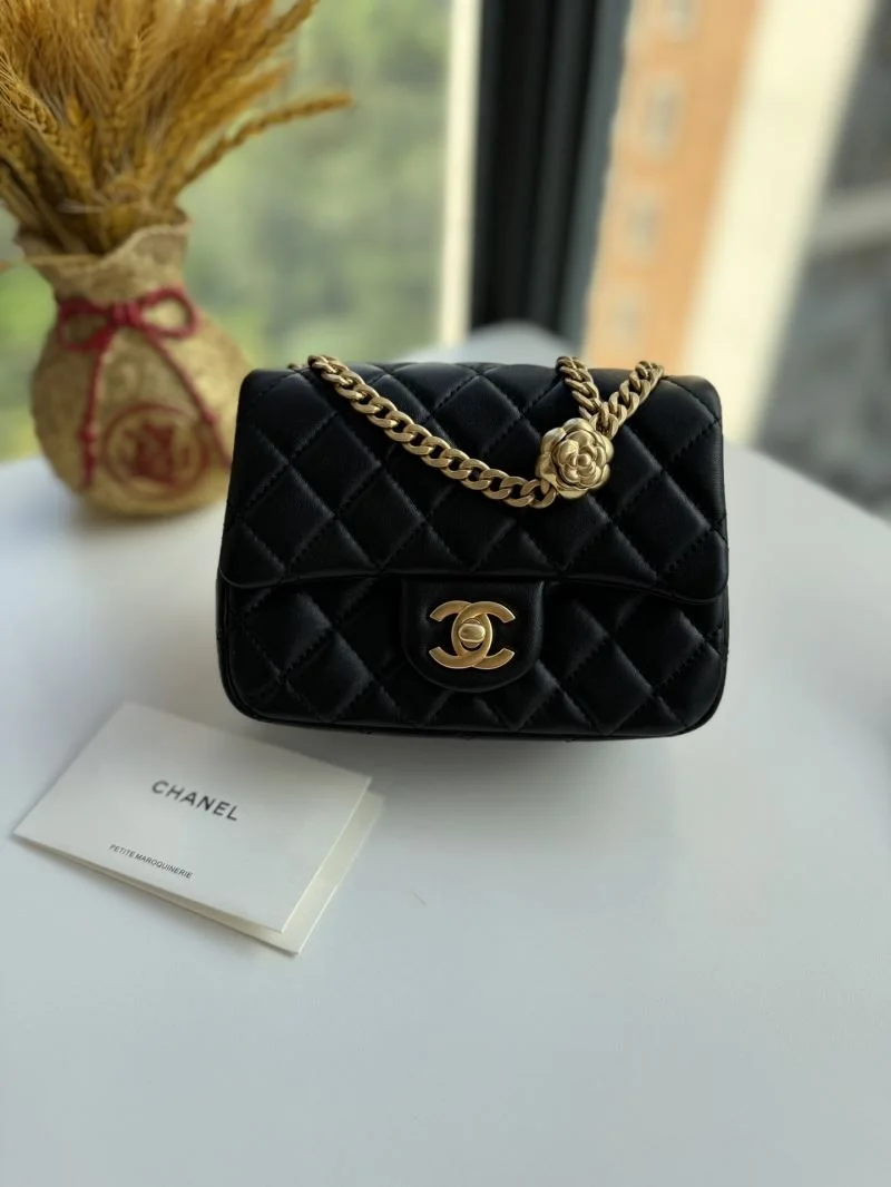 Sophisticated Chanel CF Series Bags 55411
