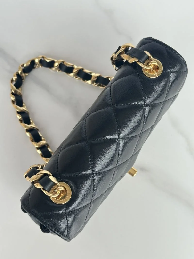 Chanel CF Series Bags Neat 55235