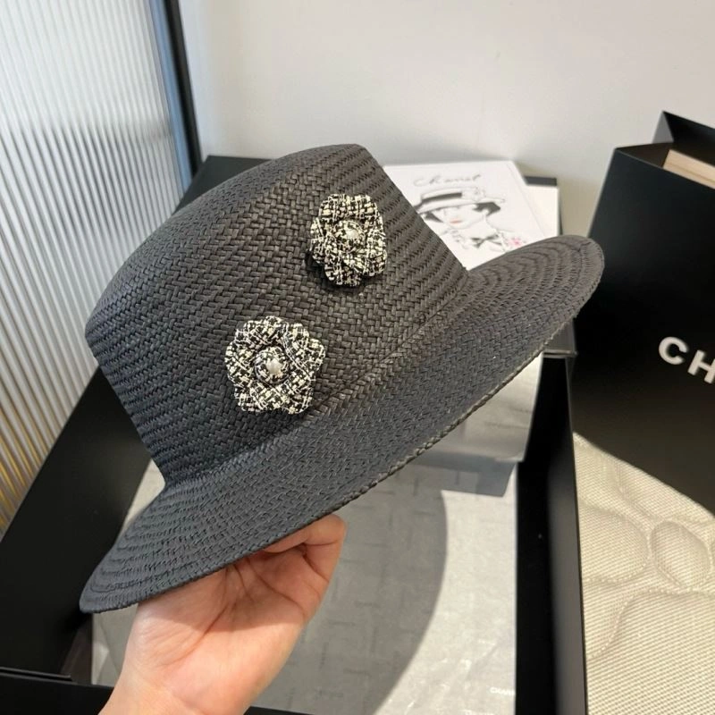 Casual Chanel Caps 261494