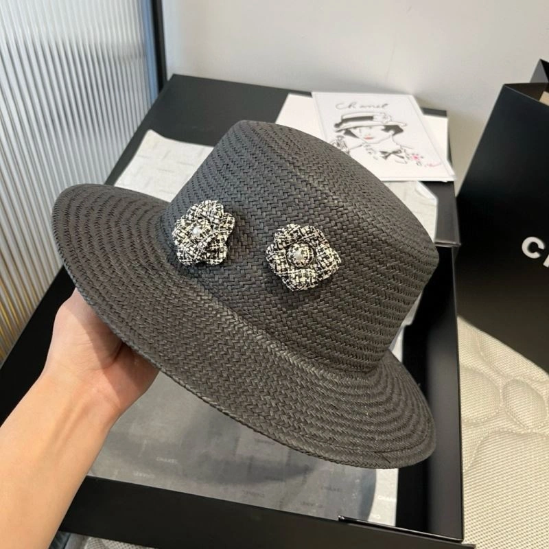 Casual Chanel Caps 261494