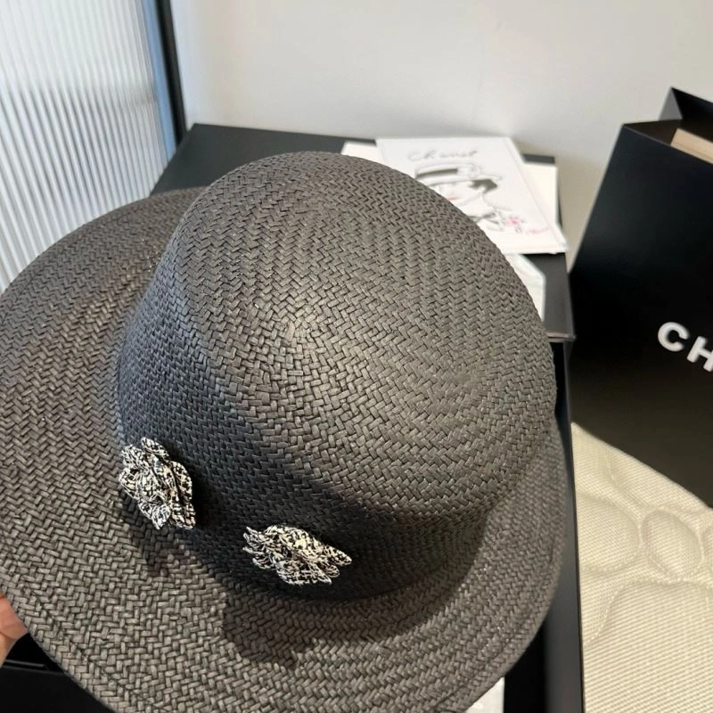 Casual Chanel Caps 261494