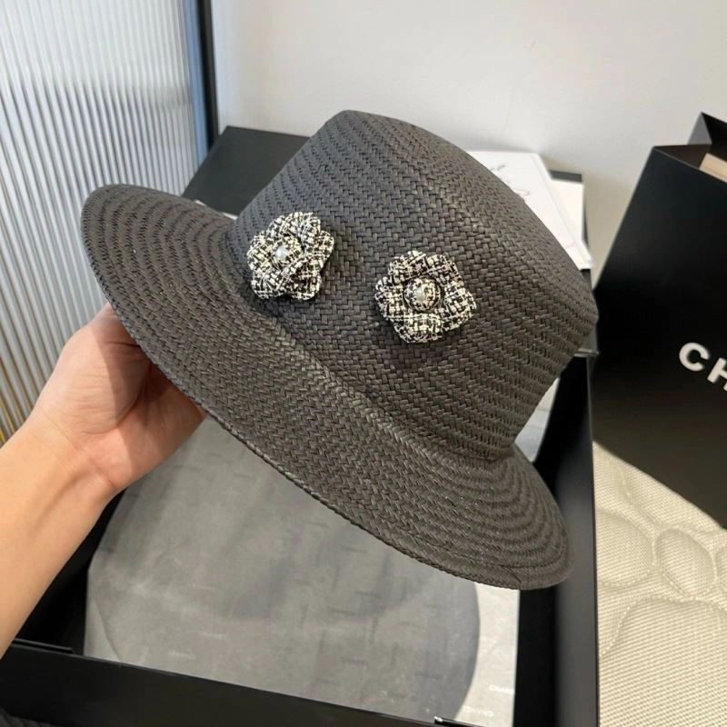 Casual Chanel Caps 261494