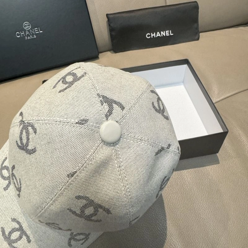 Chanel Caps FashionForward 261518