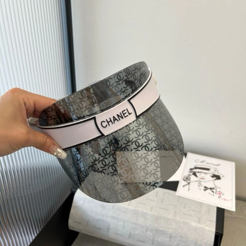 Chanel Caps Fashionable 261500
