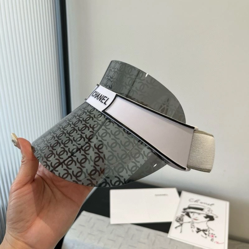 Chanel Caps Fashionable 261500