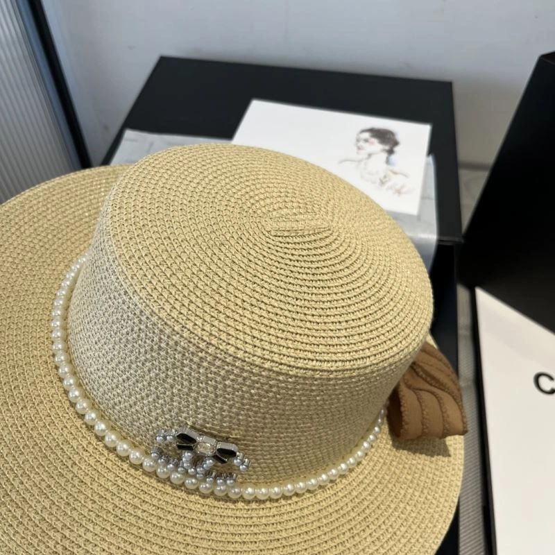 Chanel Caps Cozy 261497