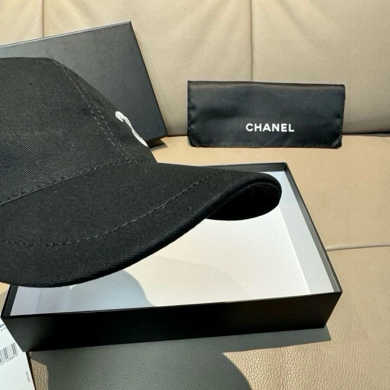 Neat Chanel Caps 261483