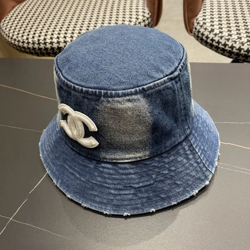 Chanel Caps Vibrant 260195