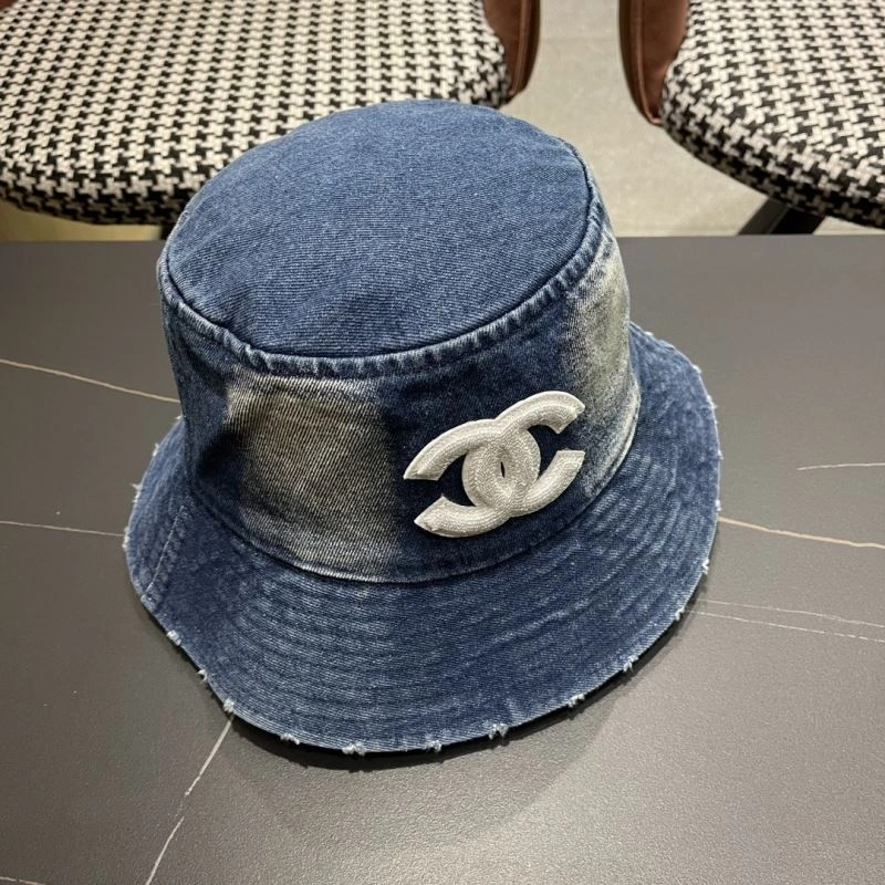 Chanel Caps Vibrant 260195
