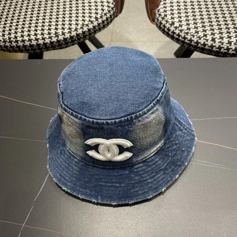 Chanel Caps Vibrant 260195