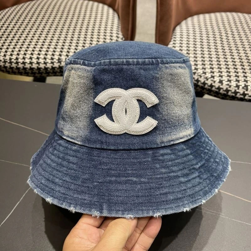 Chanel Caps Vibrant 260195