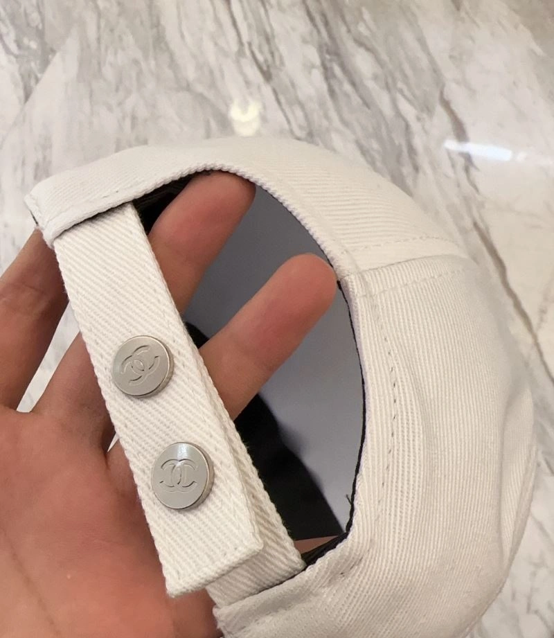 Chanel Caps WaterResistant 260172