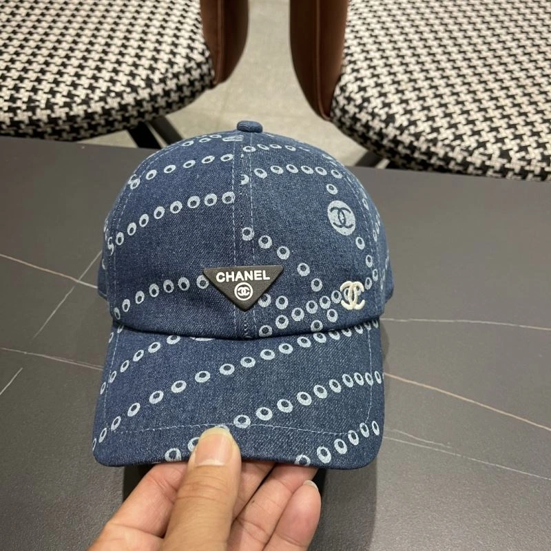 Sporty Chanel Caps 260163