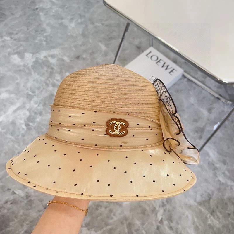 Vibrant Chanel Caps 260131