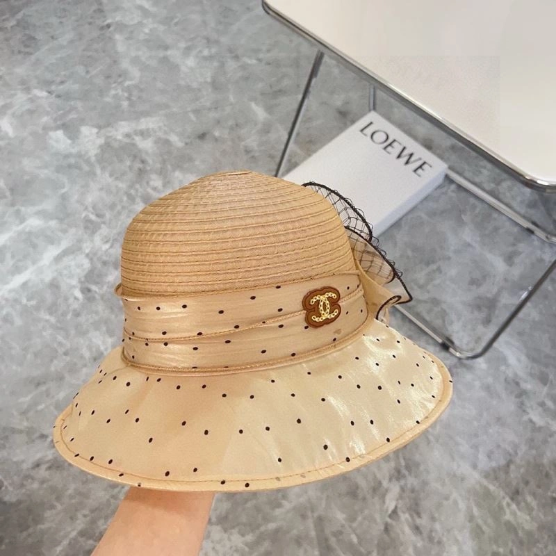 Vibrant Chanel Caps 260131