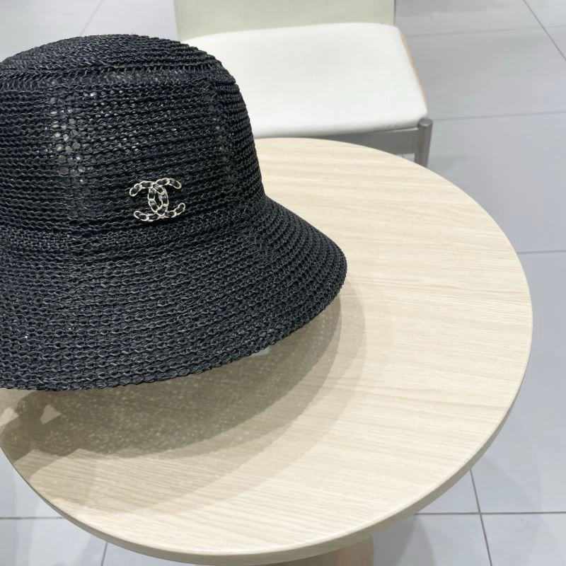 Chanel Caps Bold 260133