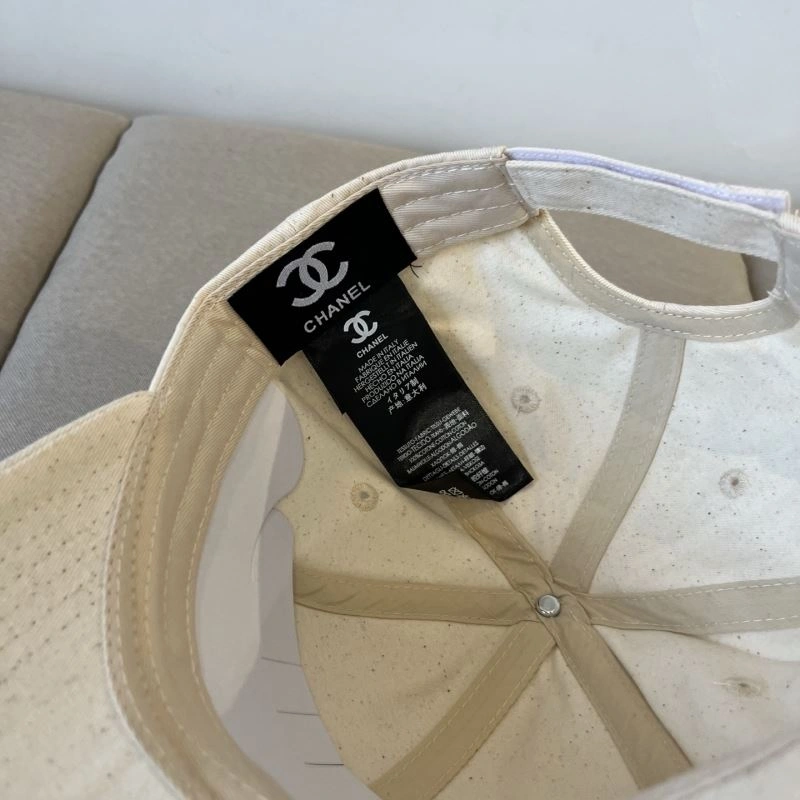 Lightweight Chanel Caps 260145