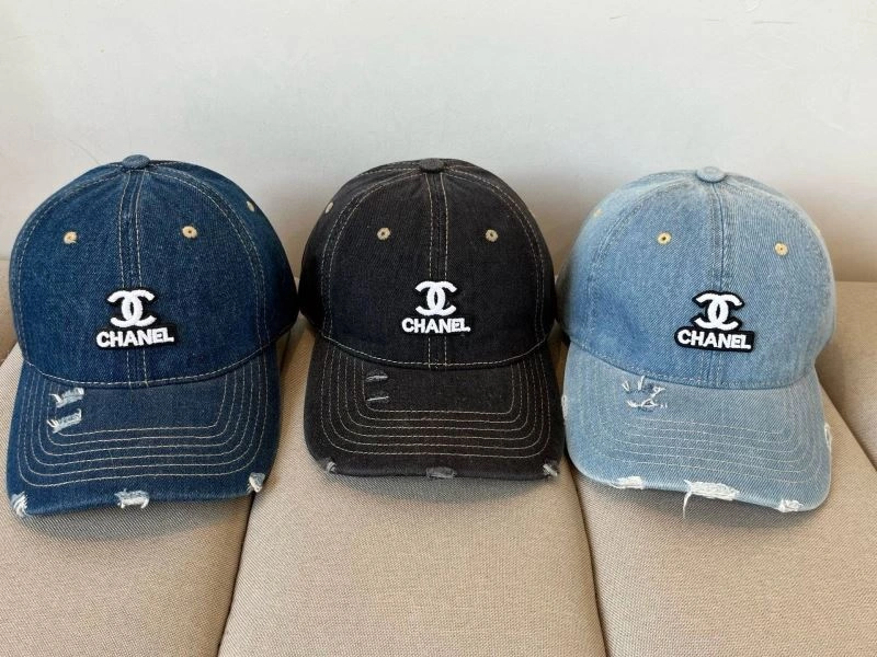 Chanel Caps Packable 260127