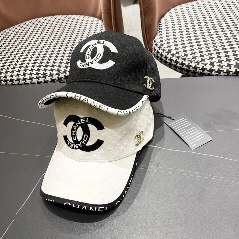 Chanel Caps Effortless 260134