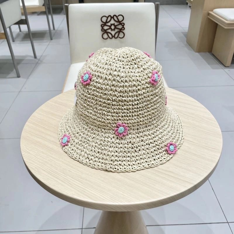Chanel Caps Bright 260100