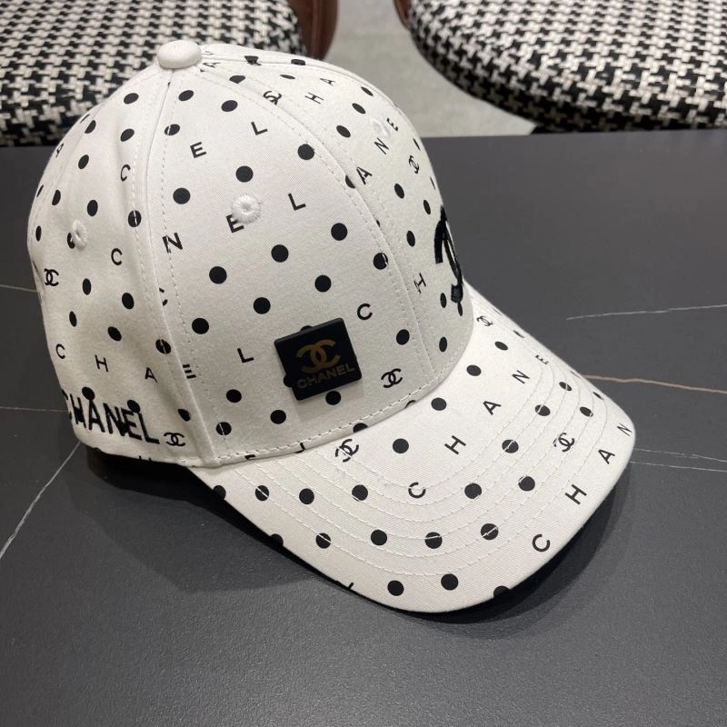 Comfortable Chanel Caps 260075