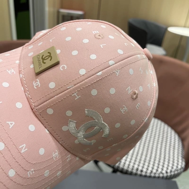 Neat Chanel Caps 260072