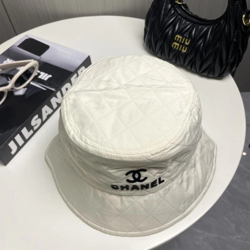 Durable Chanel Caps 260044