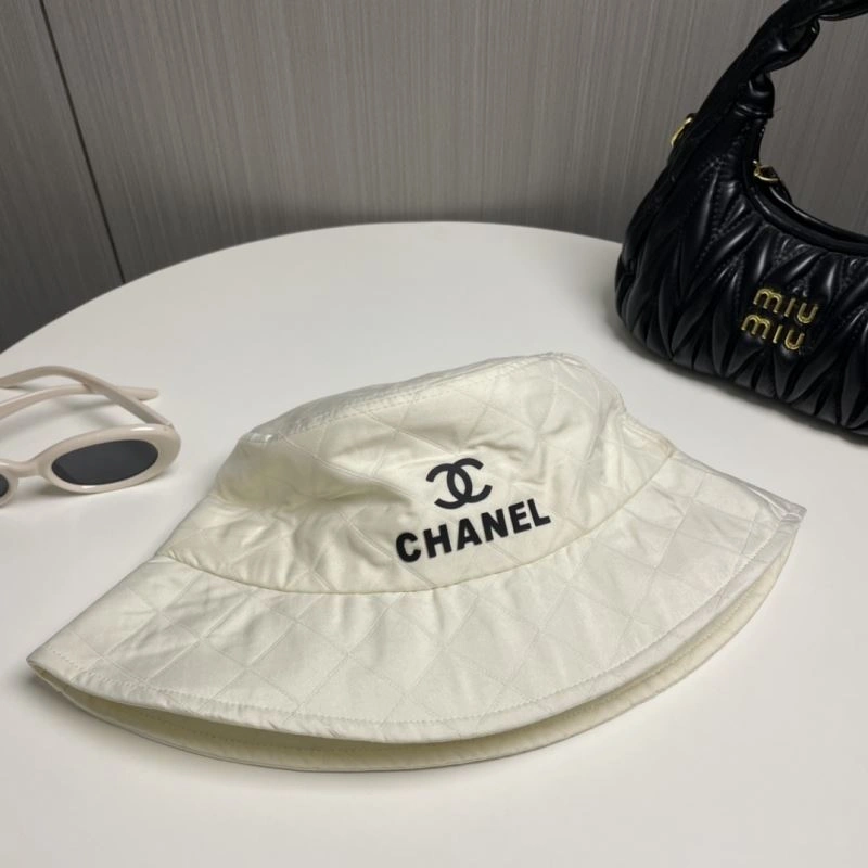Durable Chanel Caps 260044