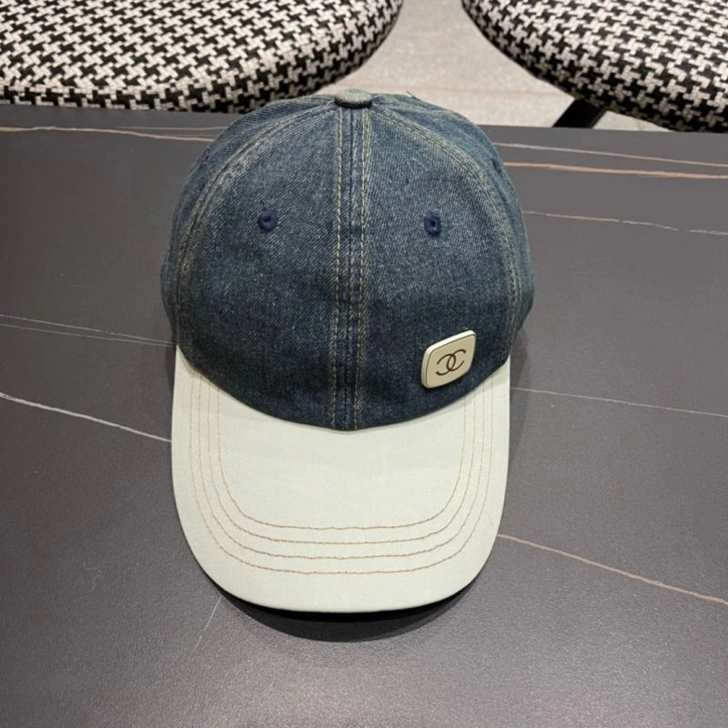 Casual Chanel Caps 260058