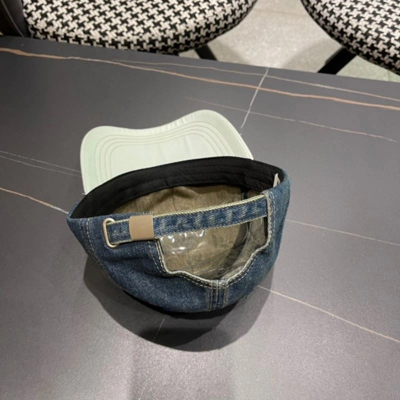 Casual Chanel Caps 260058