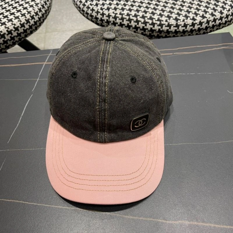 Chanel Caps Minimalist 260057