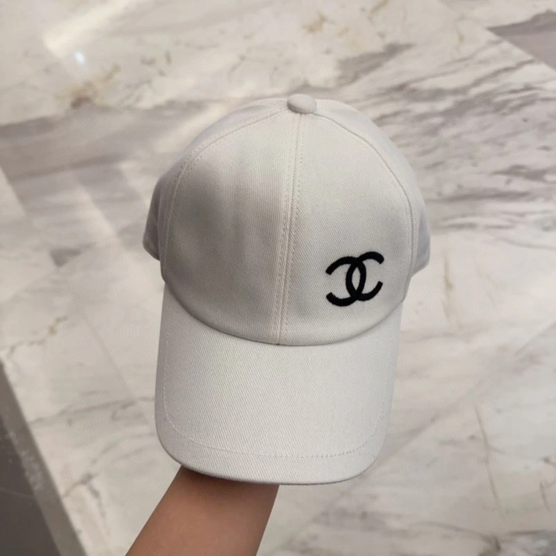 Chanel Caps Snug 260063