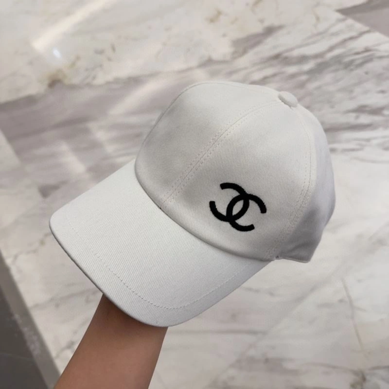 Chanel Caps Snug 260063
