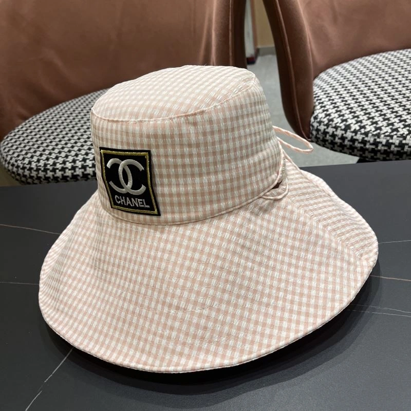 Chanel Caps Bold 260039