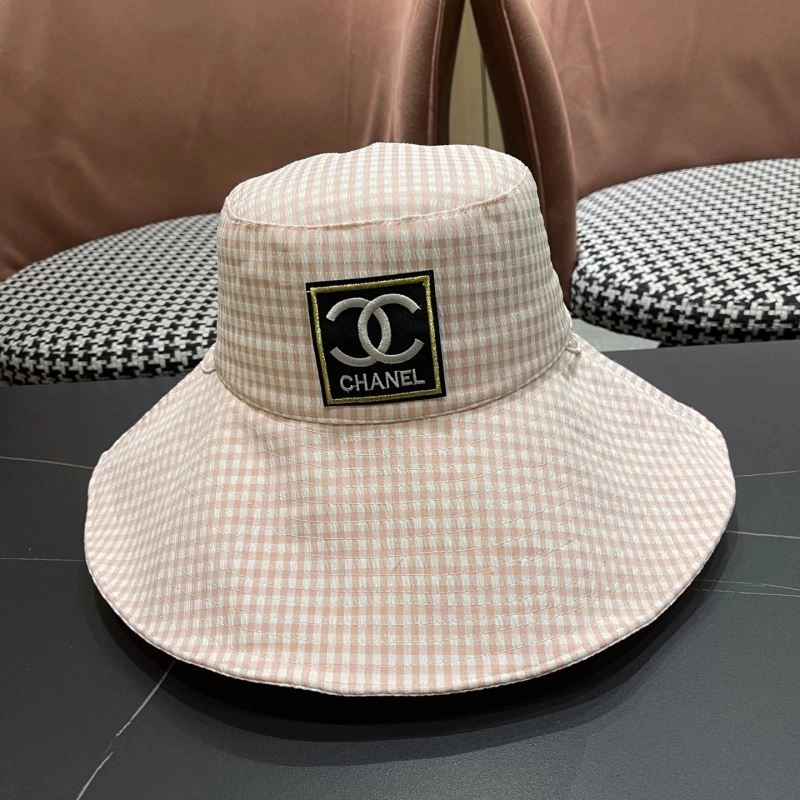 Chanel Caps Bold 260039