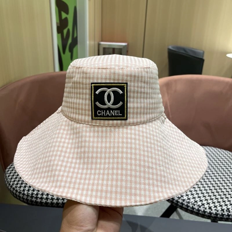 Chanel Caps Bold 260039