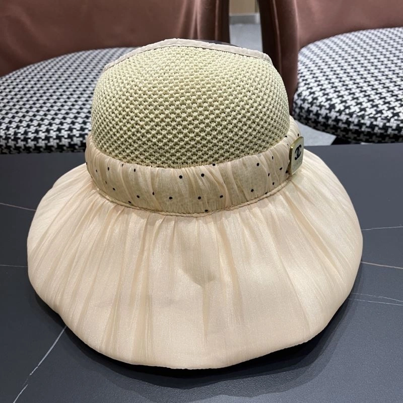 Comfortable Chanel Caps 260038