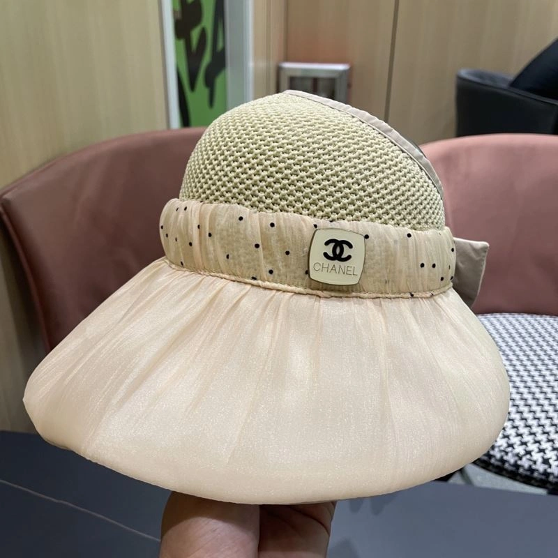 Comfortable Chanel Caps 260038