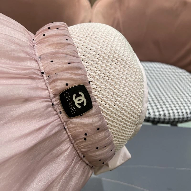 Versatile Chanel Caps 260041