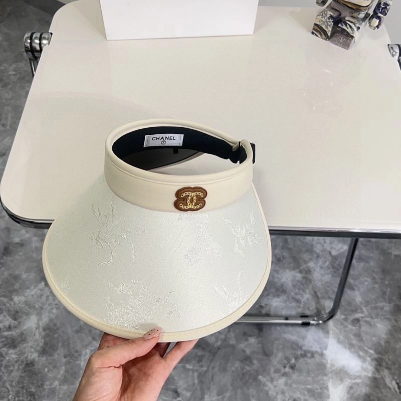 Chanel Caps Unique 260022